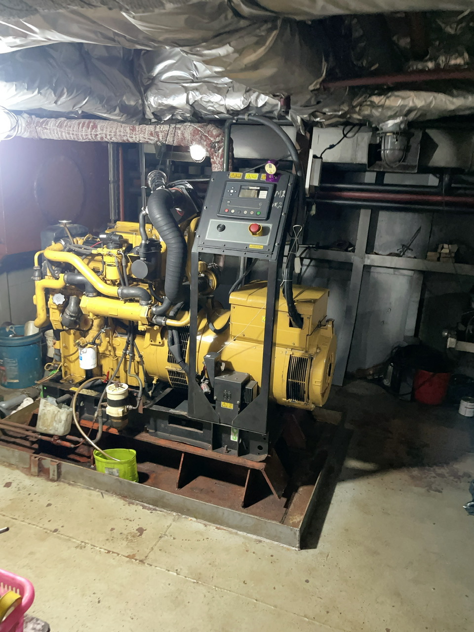 Máy phát điện trên tàu lắp DJET Turbo