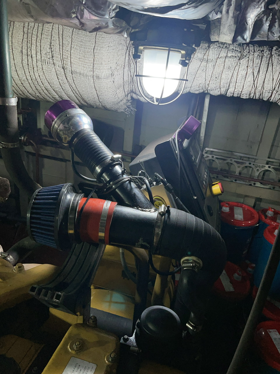 DJET Turbo và bộ điều khiển trên tàu